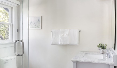 Standard-Loft, 1 King-Bett (Upstairs)