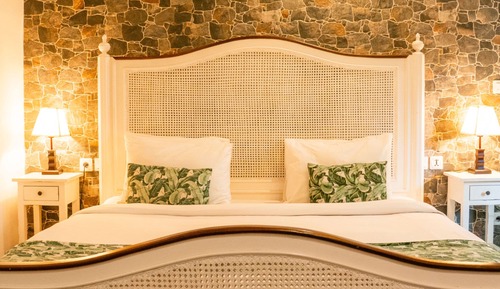 Deluxe-Zimmer, 1 King-Bett, Küche, Poolseite