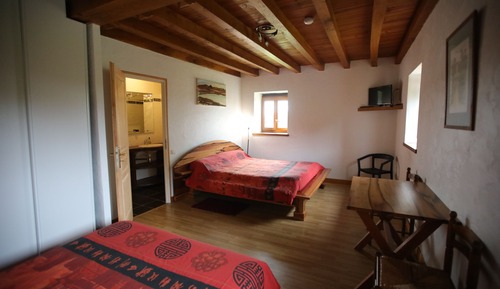 Comfort-Dreibettzimmer, barrierefrei, Gartenblick (Kaline)