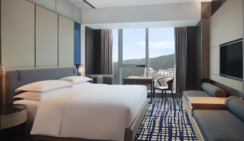 Zimmer, 1 King-Bett, Nichtraucher, Stadtblick