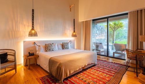 Deluxe-Doppel- oder -Zweibettzimmer, eigener Pool, Gartenblick