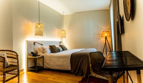 Doppel- oder Zweibettzimmer, Blick auf die Anlage