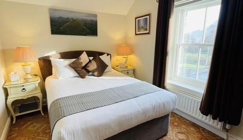 Deluxe-Doppelzimmer zur Einzelnutzung, Mehrere Betten, Nichtraucher, Bergblick