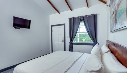 Comfort-Zimmer, 1 King-Bett, Nichtraucher, Gartenblick