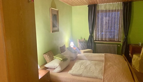 Deluxe-Vierbettzimmer (8)