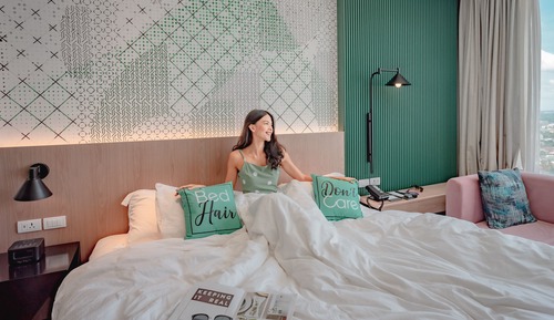 Superior Skyline King Room