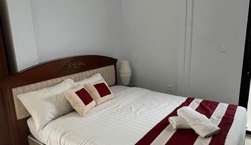 Deluxe-Zimmer, 1 Schlafzimmer, Balkon, Hügelblick