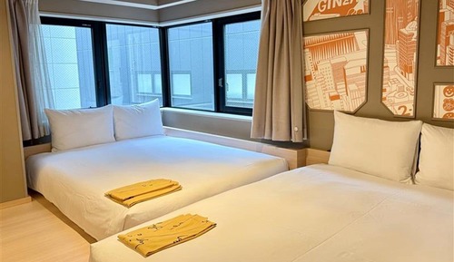 Dreibettzimmer (All Together)