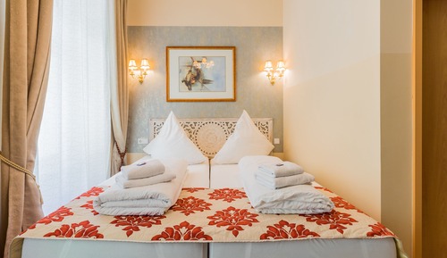 Comfort-Doppel- oder -Zweibettzimmer, eigenes Bad