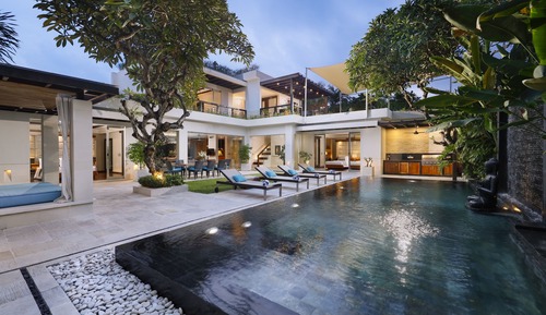 Familienvilla, 3 Schlafzimmer, eigener Pool