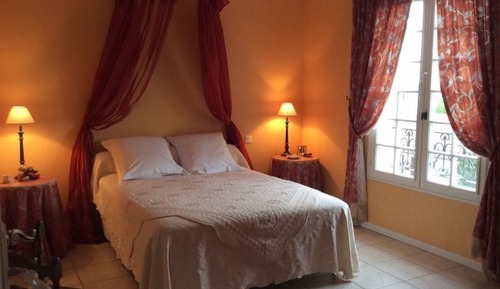 Doppelzimmer, Gartenblick