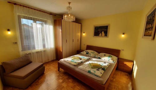 Comfort-Apartment, Hügelblick
