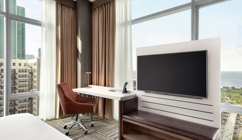 Zimmer, 1 King-Bett, Eckzimmer