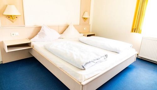Standard-Doppelzimmer