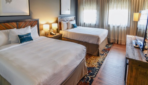 Zimmer, 2 Queen-Betten, Nichtraucher