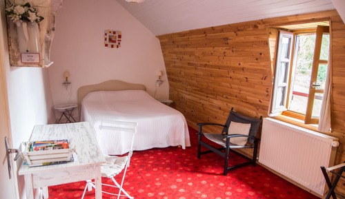 Familienzimmer (Maronne)