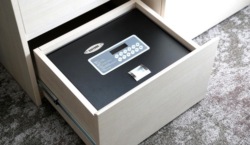 Basic-Zweibettzimmer, Nichtraucher (2 adults)