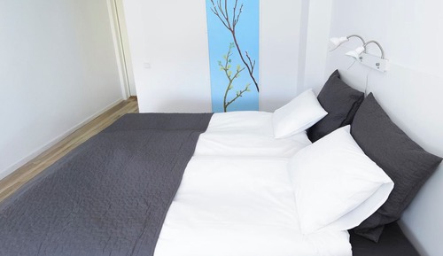 Zweibettzimmer (Top Floor)