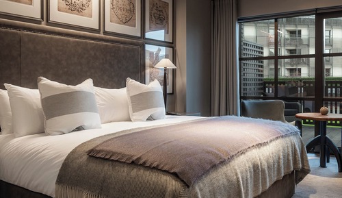 Zimmer, 1 King-Bett (Garden)