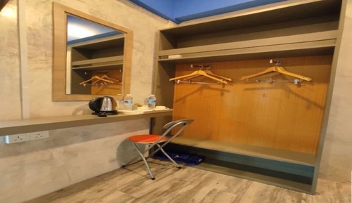 Standardzimmer, 1 King-Bett (King With Window)