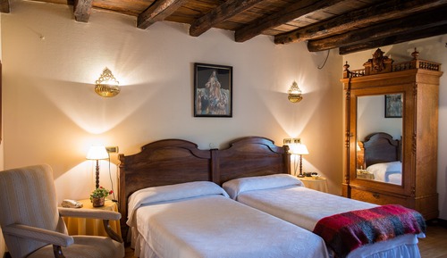Zweibettzimmer
