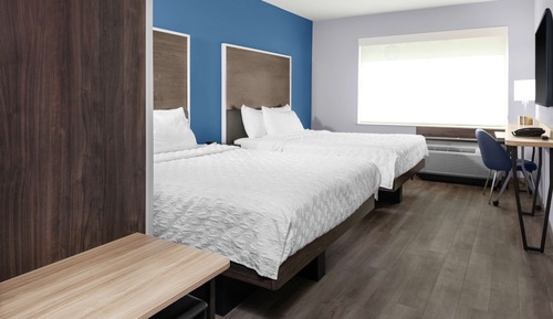 Zimmer, 2 Queen-Betten, barrierefrei (Hearing)