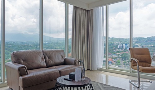 Business-Suite, 1 King-Bett, Stadtblick