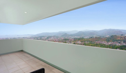 Executive-Zimmer, 1 King-Bett, Balkon, Meerblick