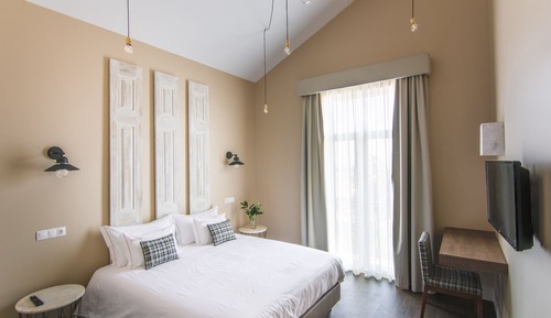 Doppel- oder Zweibettzimmer, Balkon