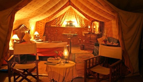 Luxury-Zelt, 1 Doppelbett, Nichtraucher
