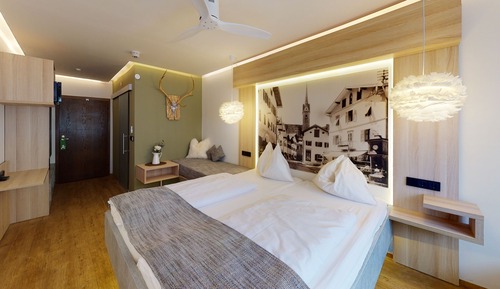 Comfort-Dreibettzimmer