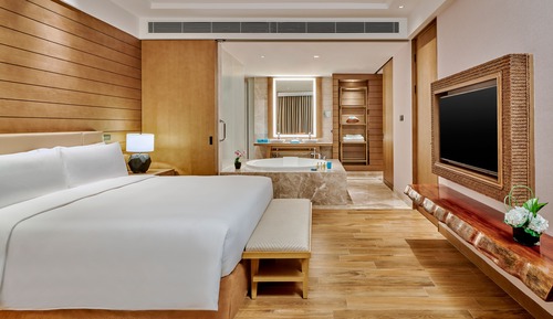 Suite, 1 King-Bett, Balkon
