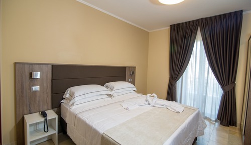 Comfort-Doppel- oder -Zweibettzimmer