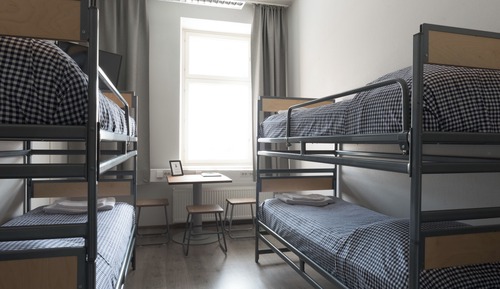 Zimmer (Traditional Army Room for Four)