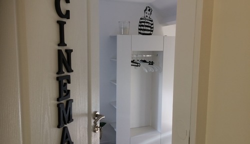Standard-Doppelzimmer, 1 Queen-Bett und Schlafsofa, Zwischengeschoss (Cinéma)
