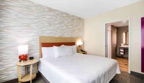 Suite, 1 King-Bett, barrierefrei (Roll-In Shower)