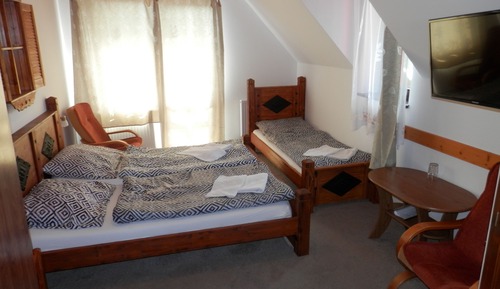 Standard-Dreibettzimmer