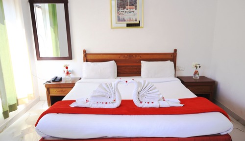 Superior-Doppelzimmer, 1 King-Bett, Bergblick