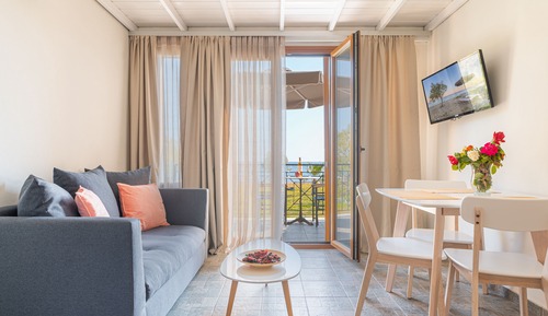 Dreibettzimmer, Meerblick (Afros)