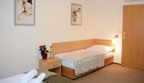 Dreibettzimmer (10)