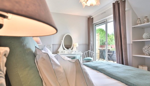 Suite, eigenes Bad, Meerblick (Petit et Grand Huernic)