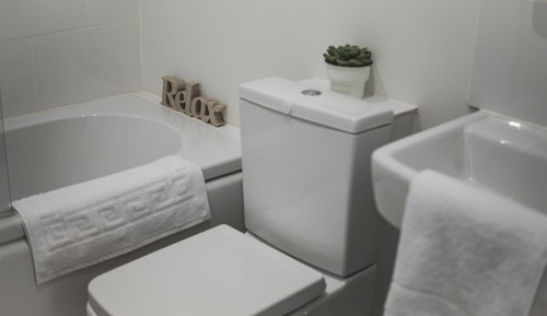 Apartment, eigenes Bad (First floor apartment)