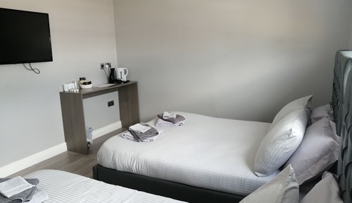 Basic-Dreibettzimmer