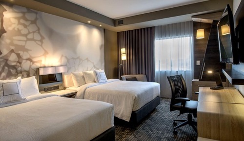 Zimmer, 2 Doppelbetten, Nichtraucher