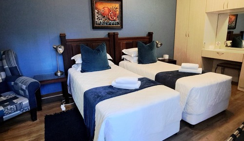 Standard-Zweibettzimmer, Blick auf den Innenhof