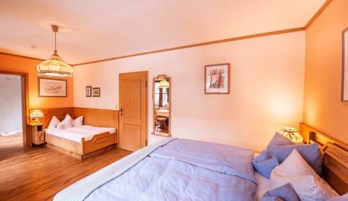 Dreibettzimmer