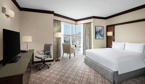 Zimmer, 1 King-Bett, eingeschränkter Ausblick