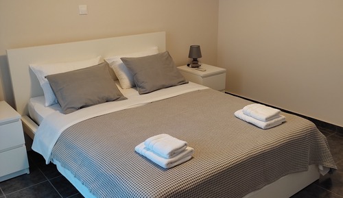 Basic-Zimmer, 2 Schlafzimmer, Blick auf den Innenhof