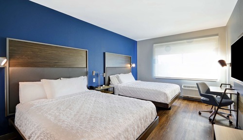 Zimmer, 2 Queen-Betten