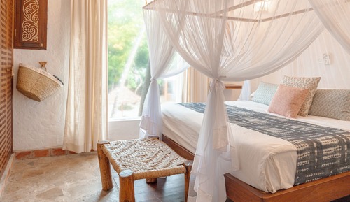 Luxury-Apartment (Ocean Penthouse)